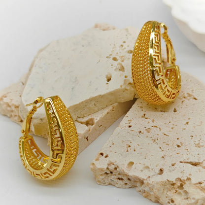 4Sets Fancy Hollow Out Pattern Earrings for Women Metal Style U Shape Circle Earrings Modern Fashion Girls Ear Jewelry Accessory