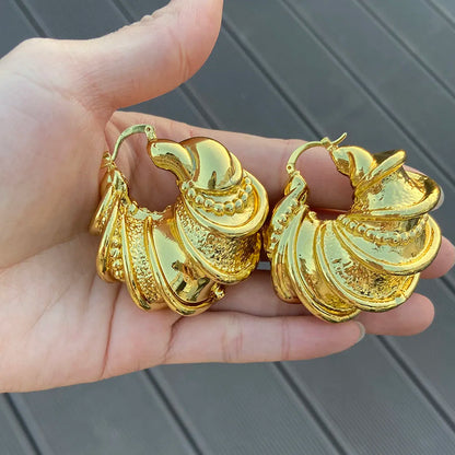 2023 Fashion Hoop Earrings 18k Gold Plated Earrings for Women Copper Circle Earrings Jewelry Accessory Daily Wear
