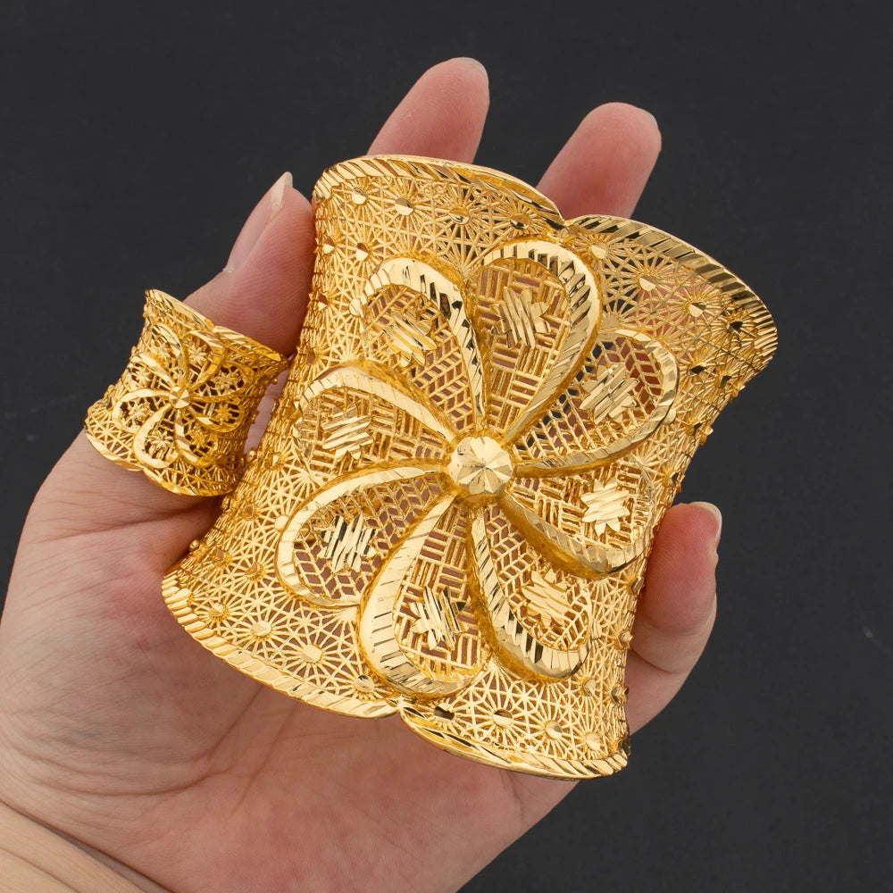 Exquisite Cuff Bracelet and Ring Jewelry Set for Bridal Saudi Arabia Gold Plated Hand Bangle with Finger Ring Set for Banquet