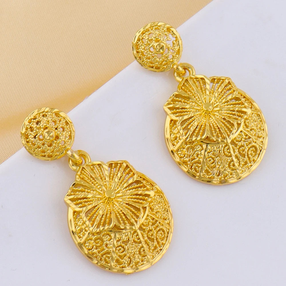 Fashion Gold Color Jewelry for Women Necklace Earrings Rings Set For Women Daily Wear Party Anniversary Gifts