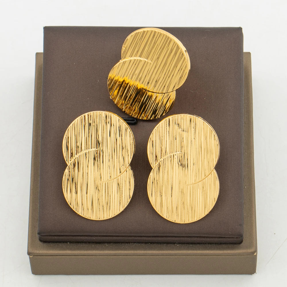 Nigerian Gold Color Jewelry Set for Weddings Women Elegant Clip Earrings and Finger Ring 2Pcs Set for Engagement Party Accessory