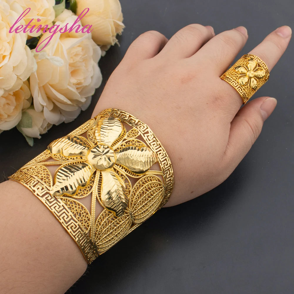 Gold Color Cuff Bangle Jewelry Set for Women Large Copper Open Bracelet For Women New Styles Heavy Holiday Accessories Party