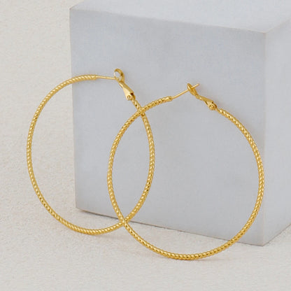 Hot Lady Big Large Circle Hoop Earrings Trendy Exaggerate Simple Geometric Metal Earrings for Women Party Jewelry Gift