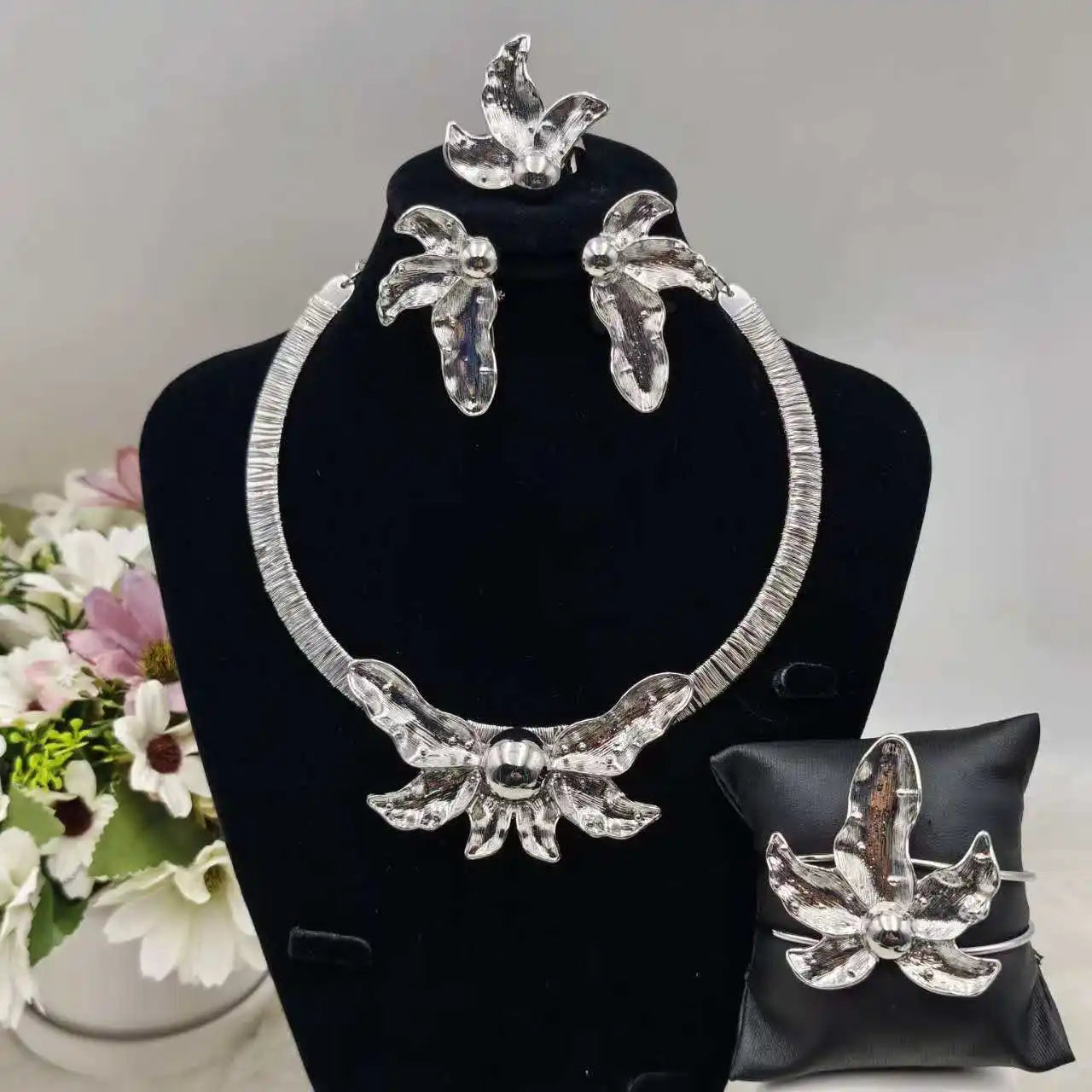 Luxury Bud Necklace Earrings Ring Bracelet Bridal Jewelry Set Women Wedding Party Favors Nigeria Dubai Style