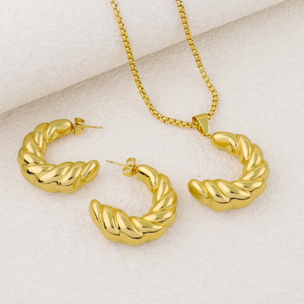 French Gold Plated Weaving Women's Jewelry Set Classic Necklace Earrings Charm Bracelet for Daily Wear Date Party Wedding Gift