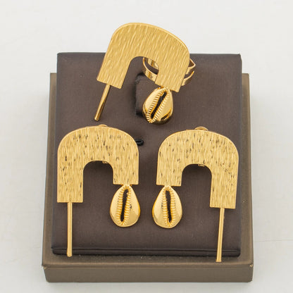 Dubai Gold Color Earrings and Ring Set for Ladies Weddings Hollow Out Clip Earrings and Finger Ring Set for Nigerian Daily Wear