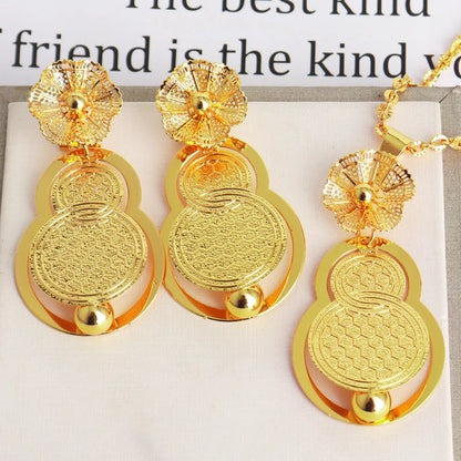 France Gold Color Women Necklace and Earrings Trend America Heart Hollow Out Jewelry Set Gift For Party Wedding Daily Accessorie