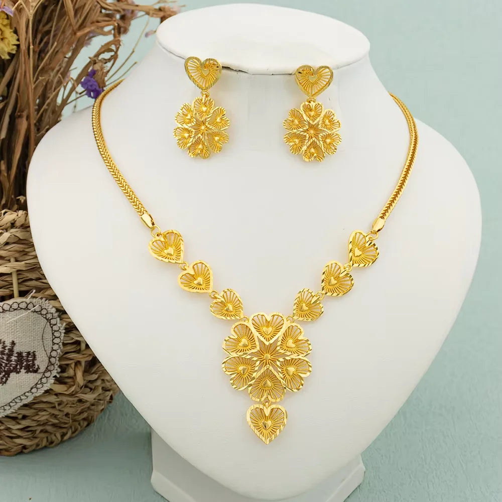 India Dubai Gold Fashion Jewelry Set Women Bridal Necklace Earring Set Nigeria Necklace Love Necklace Wedding Banquet Accessorie